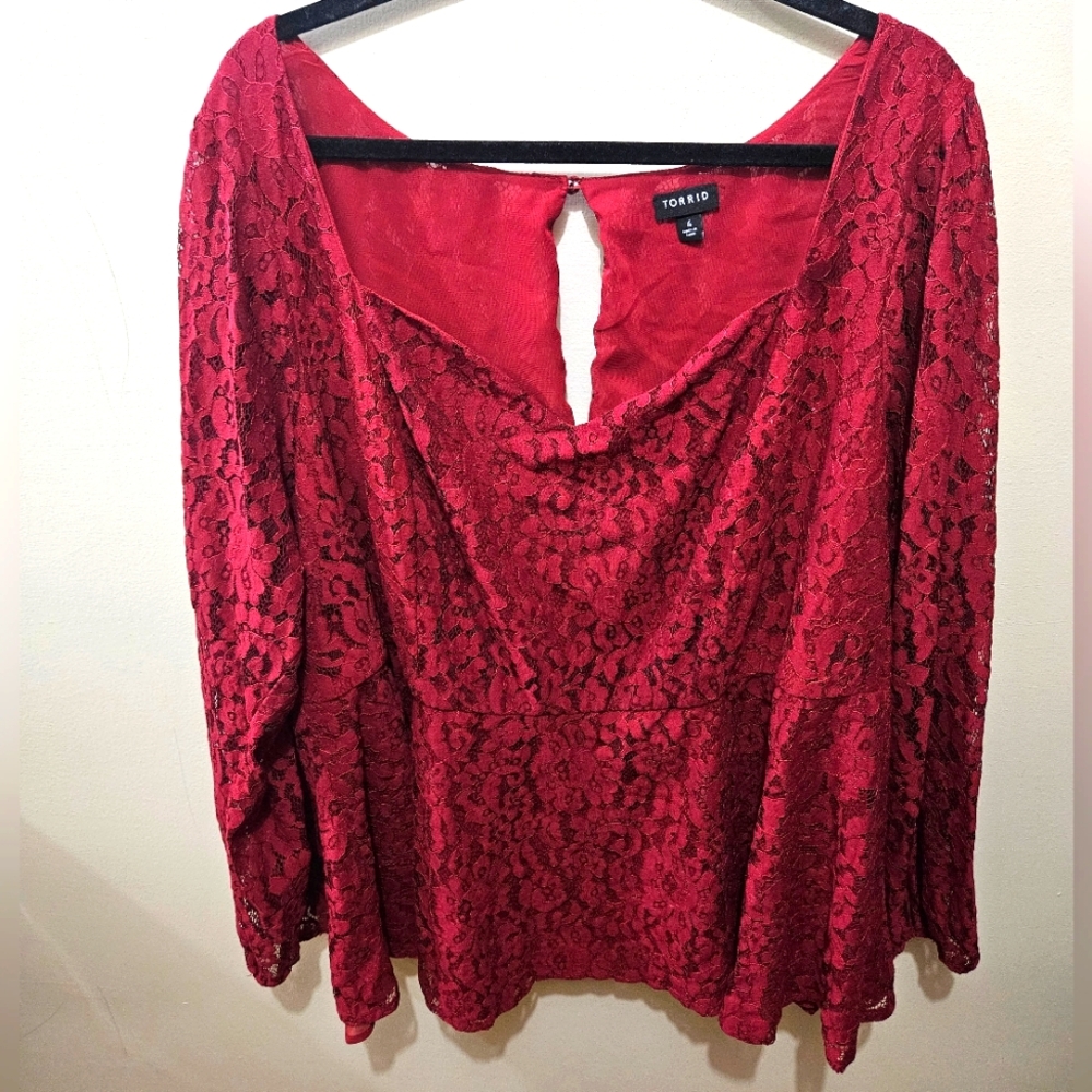Torrid Red Floral Dark Romatic Office Whimsigoth Peplum Blouse Shirt Plus 4X